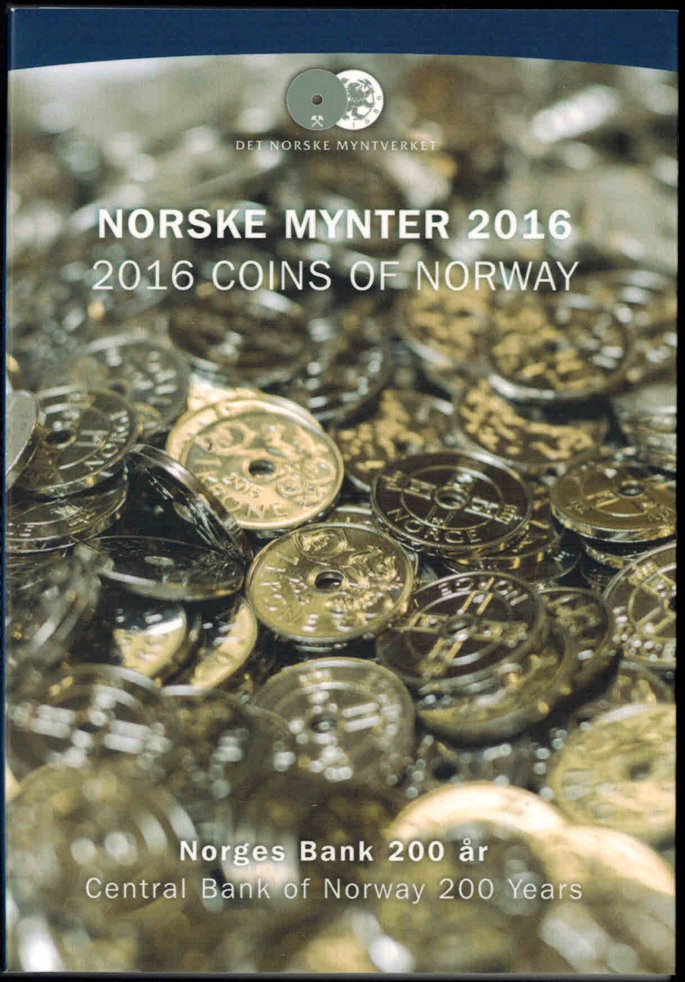 Settet inneholder årets 20-krone som Norges Bank utgir i forbindelse med markeringen av 200 års jubileet for Norges Bank i 2016.
I tillegg inneholder settet 1 krone og års medalje 2016.
Opplag: Max 12.000.

