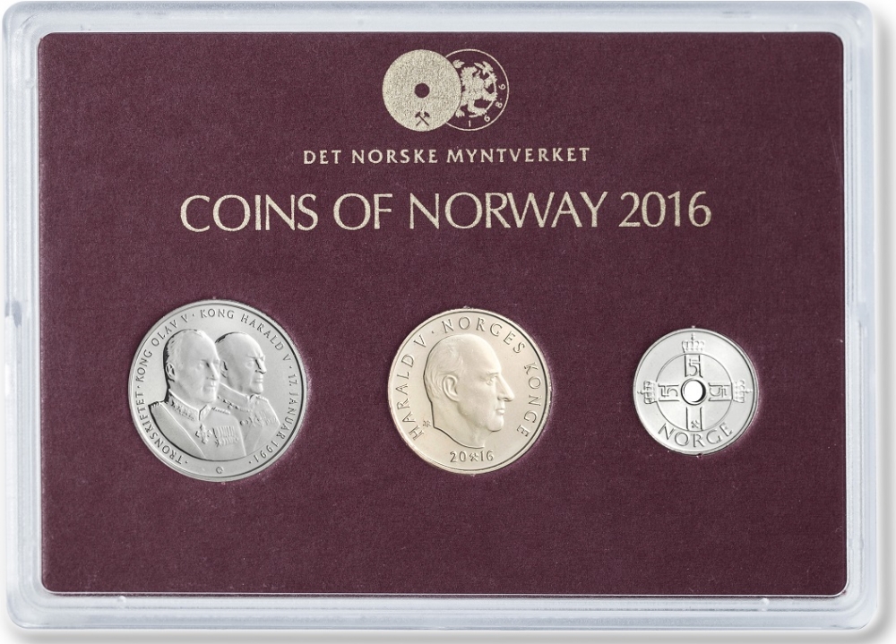 Settet inneholder årets 20-krone som Norges Bank utgir i forbindelse med markeringen av 200 års jubileet for Norges Bank i 2016.
I tillegg inneholder settet 1 krone og års medalje 2016.
Opplag: 12.000 stk.
